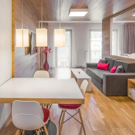 Appartement And Medvedin